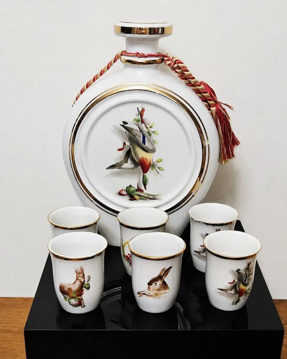 Vintage Wildlife Porcelain Decanter Set with 6 Cordial Cups – Arthur Singer...